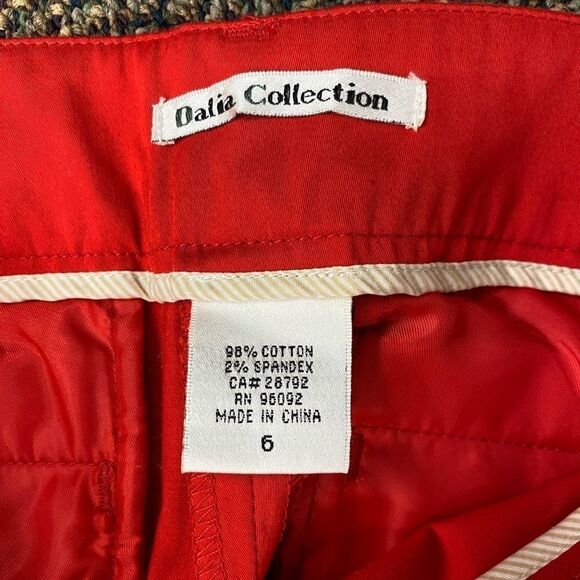 Dalia collection Fire engine‎ red side zip flat front cropped pants - Picture 4 of 6